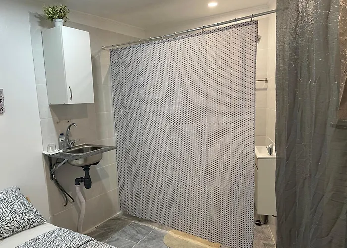 Vivenda Lopes Pensión